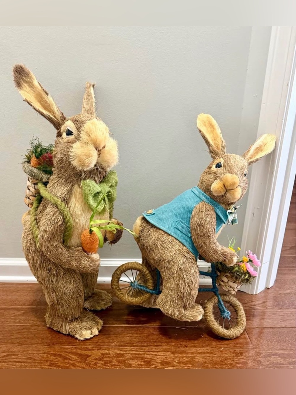 Pier 1 Decorative Sisal Easter Bunny Figures (Set of 2)